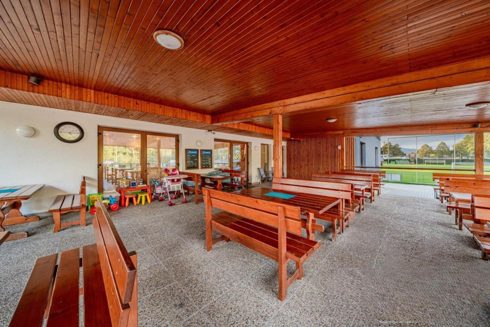 פריבידזה Raketa Residence, Restaurant & Hotel מראה חיצוני תמונה